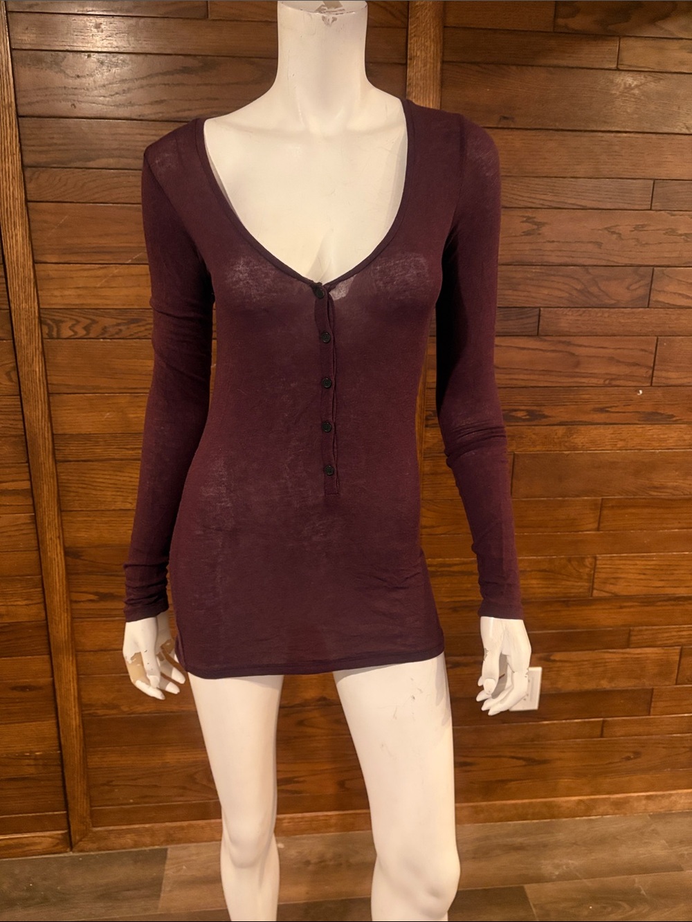 Wilfred Deep Plum Long-Sleeve Henley Top